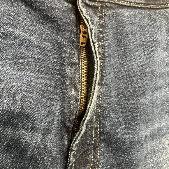 Silver Jeans Co Shorts Womens 22W Blue Sure Thing Long Short High Rise Denim - Picture 3 of 10